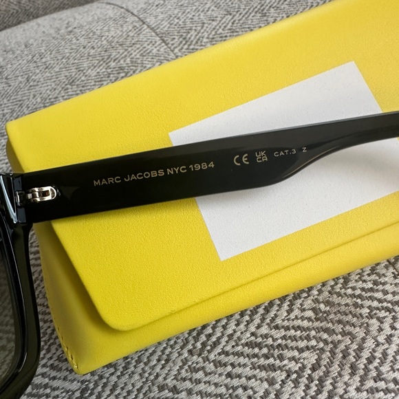 Marc Jacobs Black Glasses with Yellow Case - Picture 6 of 7